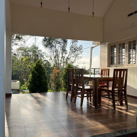 Munnar Alkaline Villa ภายนอก รูปภาพ